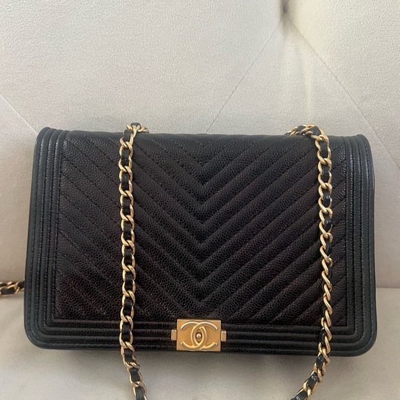 CHANEL Handbags - Chanel Caviar Chevron Boy WOC crossbody Bag